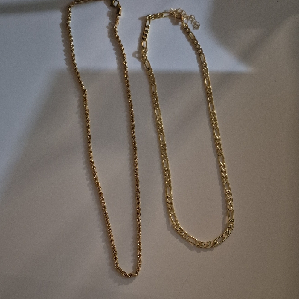 Elegant Gold Chain Necklace Set